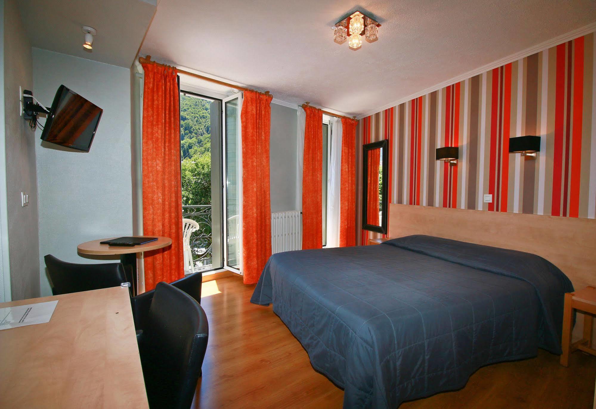 Hotel Panoramic Bagneres-de-Luchon Ngoại thất bức ảnh