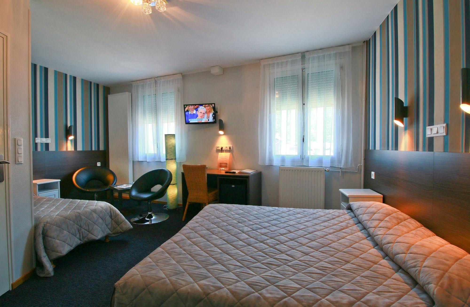 Hotel Panoramic Bagneres-de-Luchon Ngoại thất bức ảnh