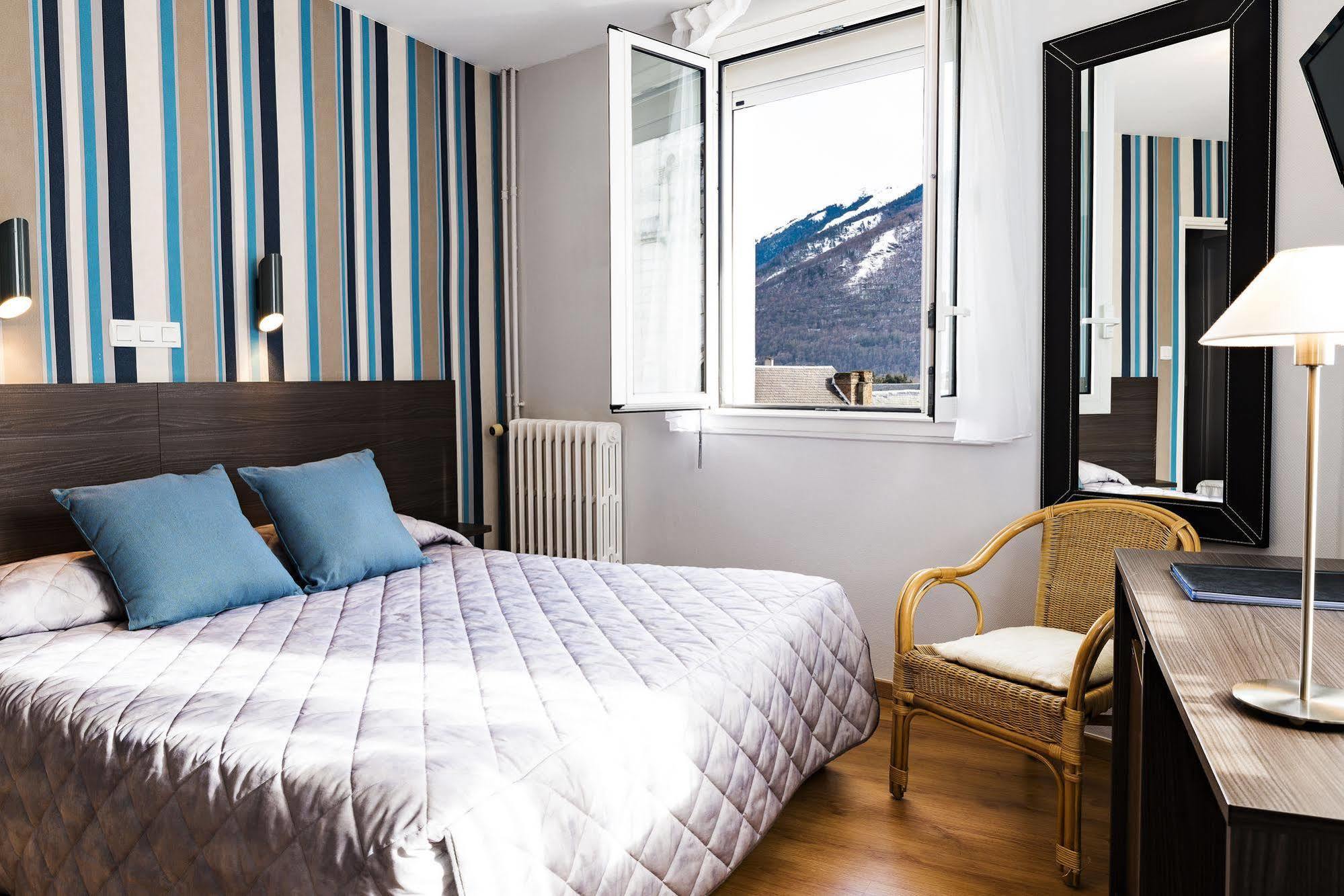 Hotel Panoramic Bagneres-de-Luchon Ngoại thất bức ảnh